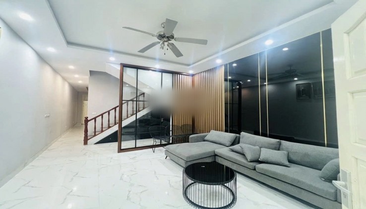 Cho thuê nhà ngõ ô tô làm VP, KD online, ở GĐ phố Trường Chinh, 4 tầng, 80m2, 4N, 3 WC, Full nội thất